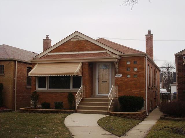 10707 S Sawyer Ave., Chicago, IL 60655
