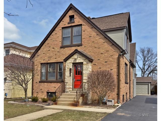 631 Pleasant Ave., Highland Park, IL 60035