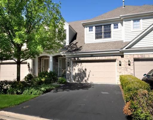 221 Wildflower Ln., La Grange, IL 60525