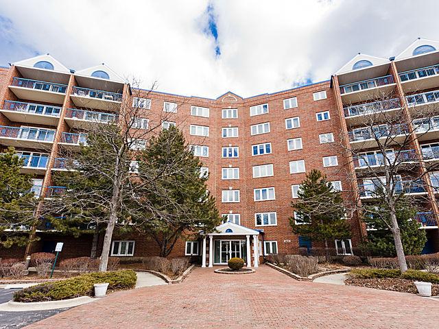 6701 Milwaukee Ave. #510, Niles, IL 60714
