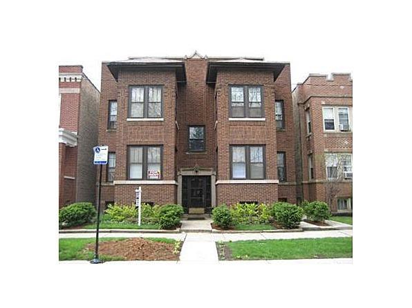 5220 N Bernard St., Chicago, IL 60625
