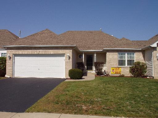 323 Garden Circle St., Yorkville, IL 60560