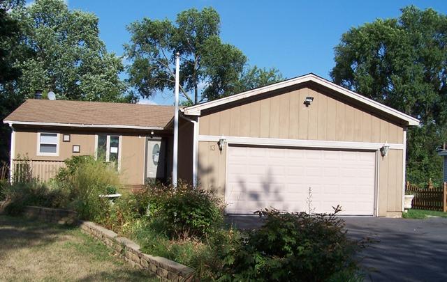 13 Meadow Ln., Oakwood Hills, IL 60013