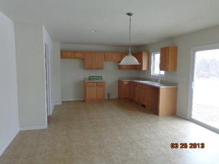 2702 Mark Ave., Zion, IL 60099