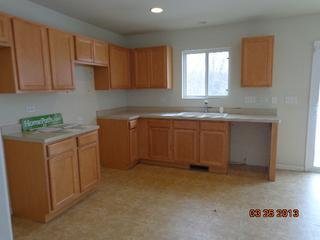 2702 Mark Ave., Zion, IL 60099