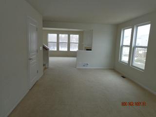 2702 Mark Ave., Zion, IL 60099