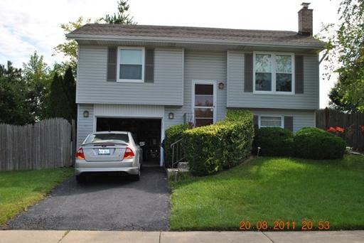 19741 S Glasgow Dr., Frankfort, IL 60423