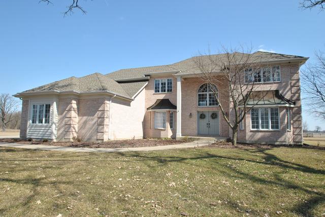 49W695 Hinckley Rd., Big Rock, IL 60511