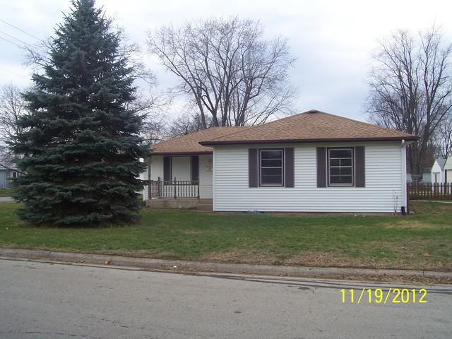 2303 Pierce Ave., Rockford, IL 61103