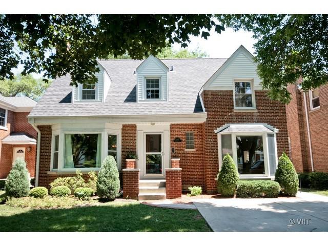 6515 N Christiana St., Lincolnwood, IL 60712