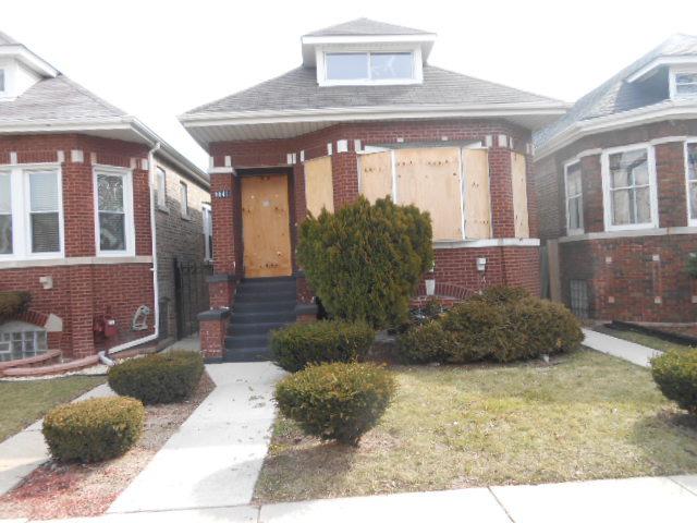 8841 S Throop St., Chicago, IL 60620