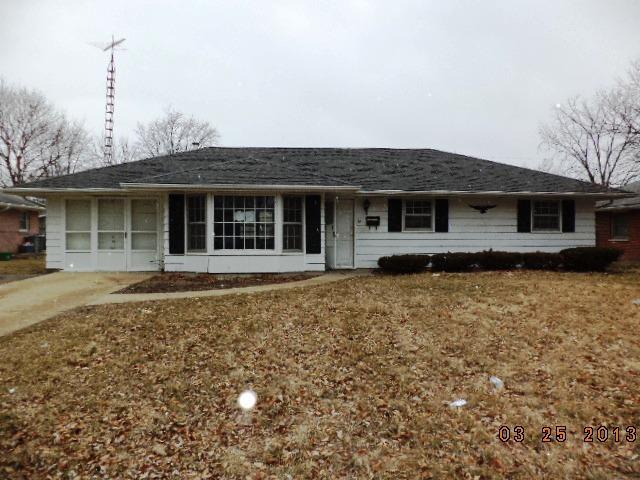 551 Michigan Ave., Aurora, IL 60506