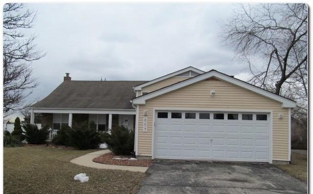 807 Hamilton Ct., Westmont, IL 60559
