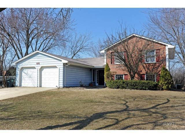 815 Rosedale Ln., Hoffman Estates, IL 60169
