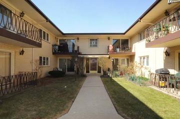 4564 N Milwaukee Ave. #105, Chicago, IL 60630