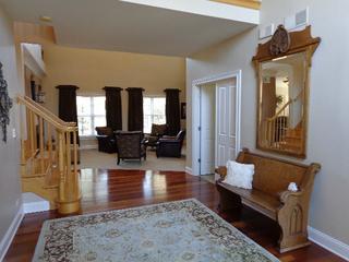 1007 Portsmouth Cir., Gurnee, IL 60031