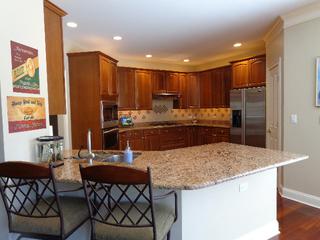 1007 Portsmouth Cir., Gurnee, IL 60031