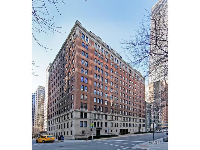 237 E Delaware Pl. #7A, Chicago, IL 60611