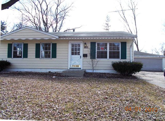 662 Briar Rd., Wauconda, IL 60084