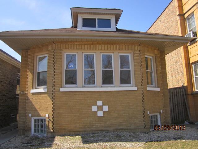 8412 S May St., Chicago, IL 60620