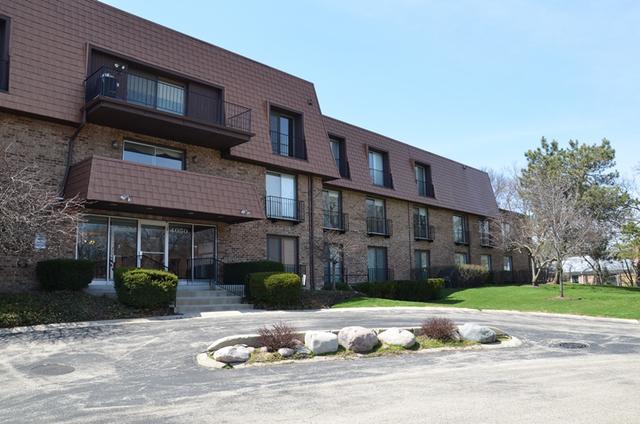 4050 Dundee Rd. #106, Northbrook, IL 60062