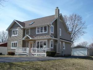 6706 High Rd., Darien, IL 60561