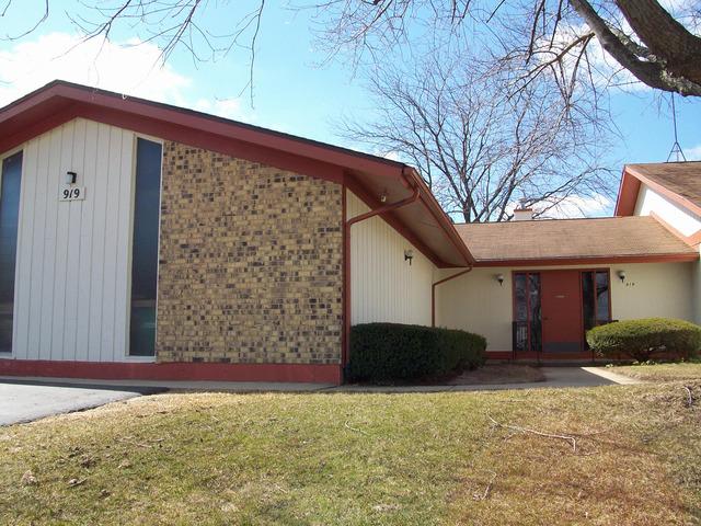919 Wiltshire Dr. #D, Mchenry, IL 60050