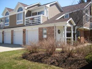 1113 Courtland Dr., Buffalo Grove, IL 60089