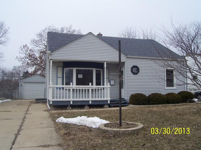 1915 Raismore Rd., Rockford, IL 61108