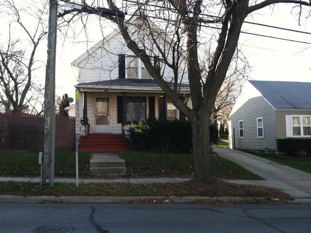 327 E Illinois Ave., Aurora, IL 60505
