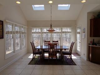 980 Vineyard Dr., Gurnee, IL 60031