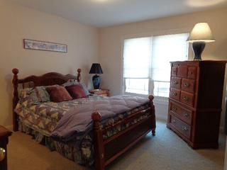 980 Vineyard Dr., Gurnee, IL 60031