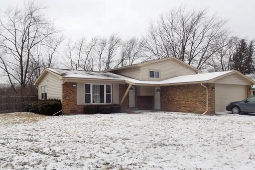 22658 Lakeshore Dr., Richton Park, IL 60471