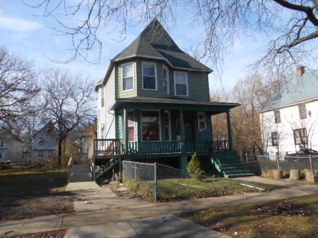 210 N Lockwood Ave., Chicago, IL 60644
