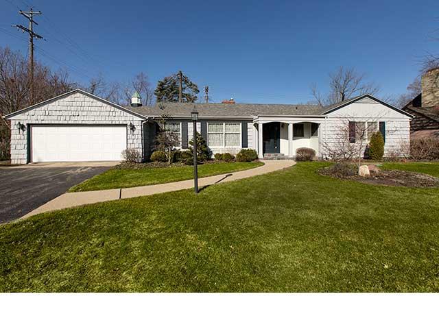 2404 Clinton Rd., Rockford, IL 61103