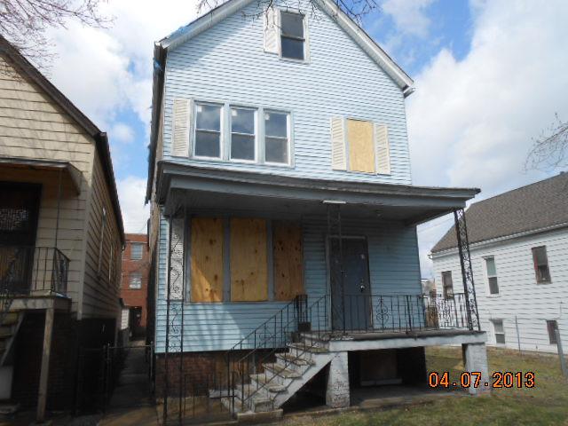 8226 S Brandon Ave., Chicago, IL 60617
