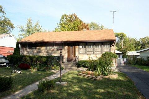 15525 Maple St., South Holland, IL 60473