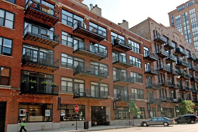 375 W Erie St. #507, Chicago, IL 60610