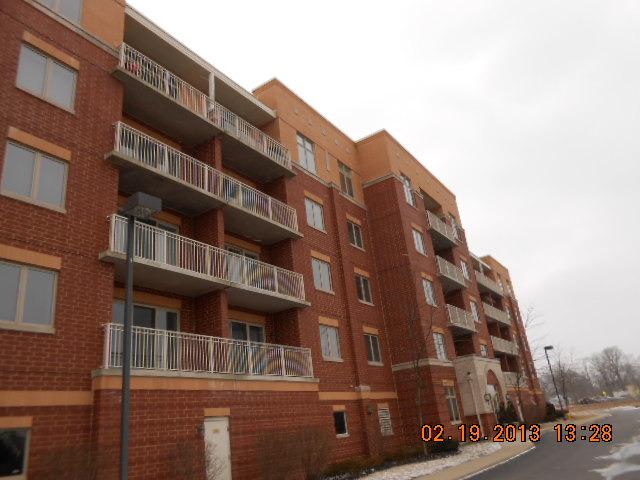 500 E St. Charles Rd. #406, Lombard, IL 60148