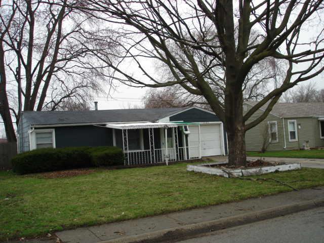 235 Belle Aire Ave., Bourbonnais, IL 60914