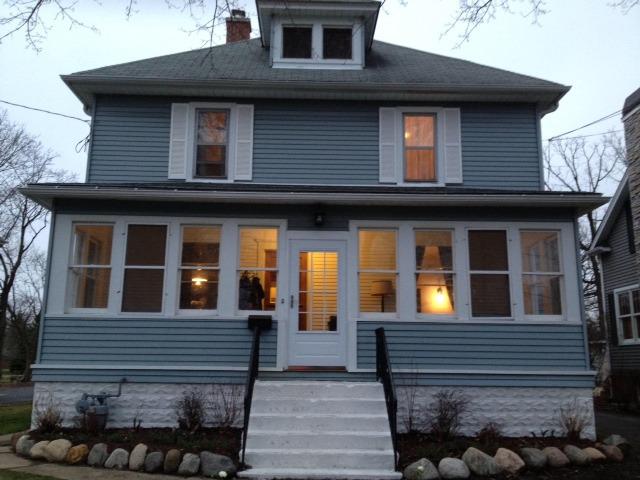 434 North Ave., Barrington, IL 60010