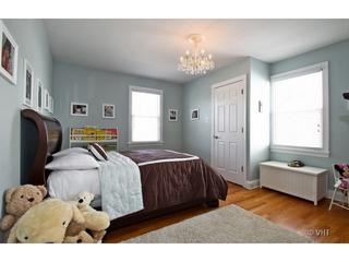 611 N Washington Ave., Park Ridge, IL 60068