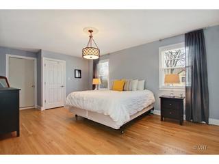611 N Washington Ave., Park Ridge, IL 60068