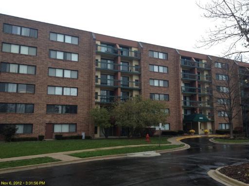 1840 Huntington Blvd. #609, Hoffman Estates, IL 60169