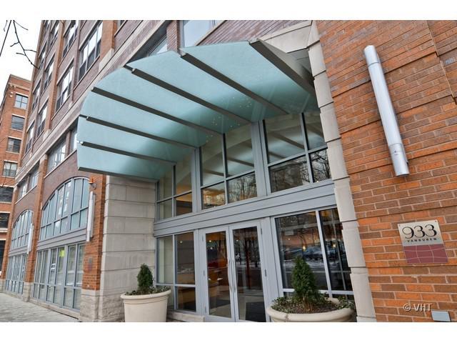 933 W Van Buren St. #901, Chicago, IL 60607