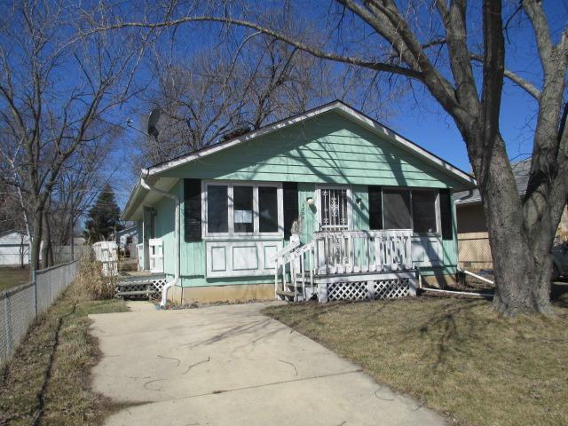 1704 Hermon Ave., Zion, IL 60099