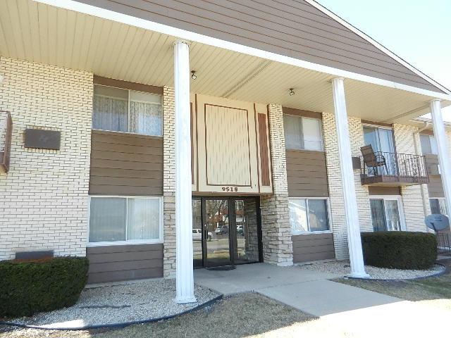 9518 Dee Rd. #1H, Des Plaines, IL 60016