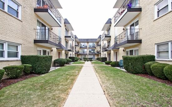 6480 N Northwest Hwy. #3, Chicago, IL 60631