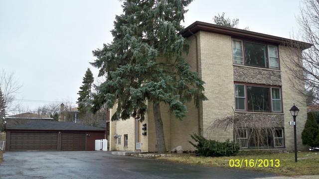 711 56th St., Clarendon Hills, IL 60514