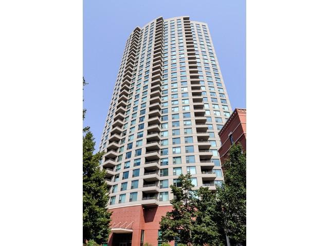 501 N Clinton St. #807, Chicago, IL 60654